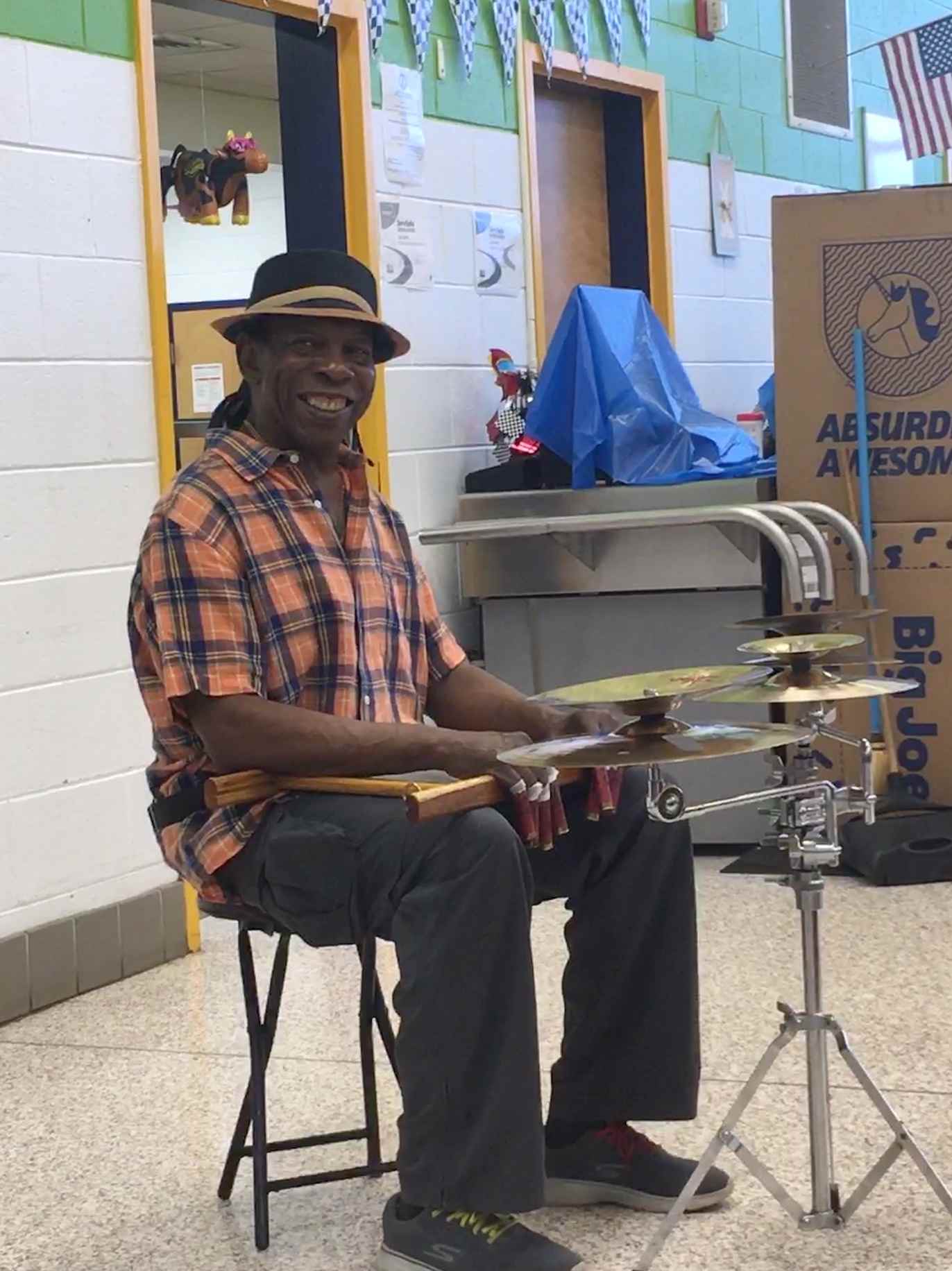 Washboard XT Blends Passion for Music and Fascination With History