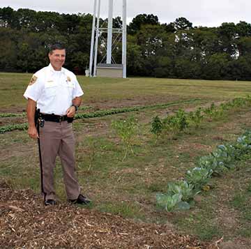 Leaves of Change: New Re-Entry Program at Northampton Jail Takes Inmates from Jail Pods to Pea Pods