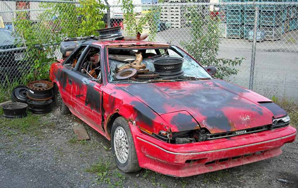 Exmore Gets Tough on Junk Cars