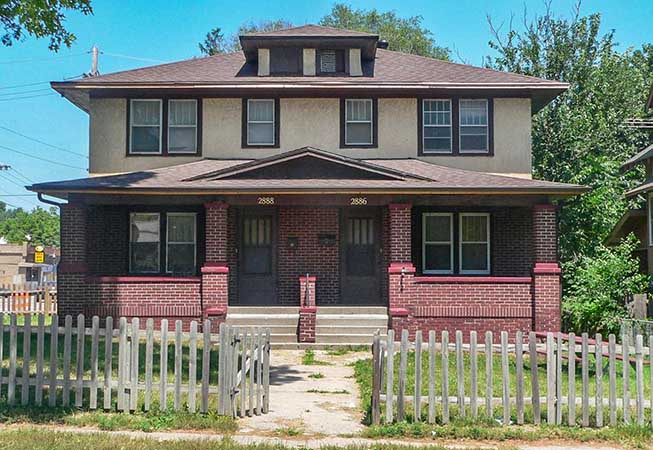 Housing Conference Speaker Gives Tips For Renting a Home