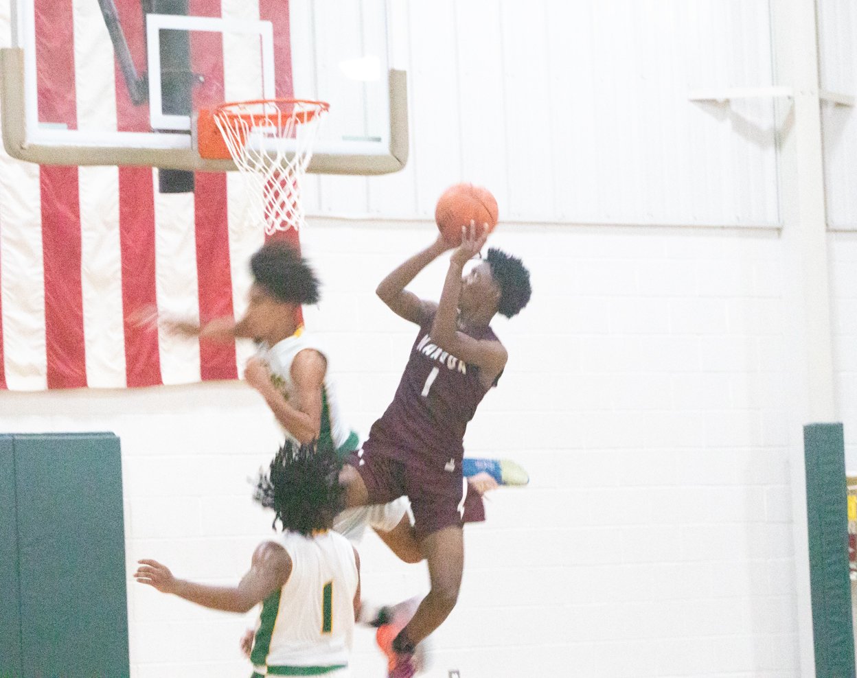 Vikings Grasp Win Over Warriors