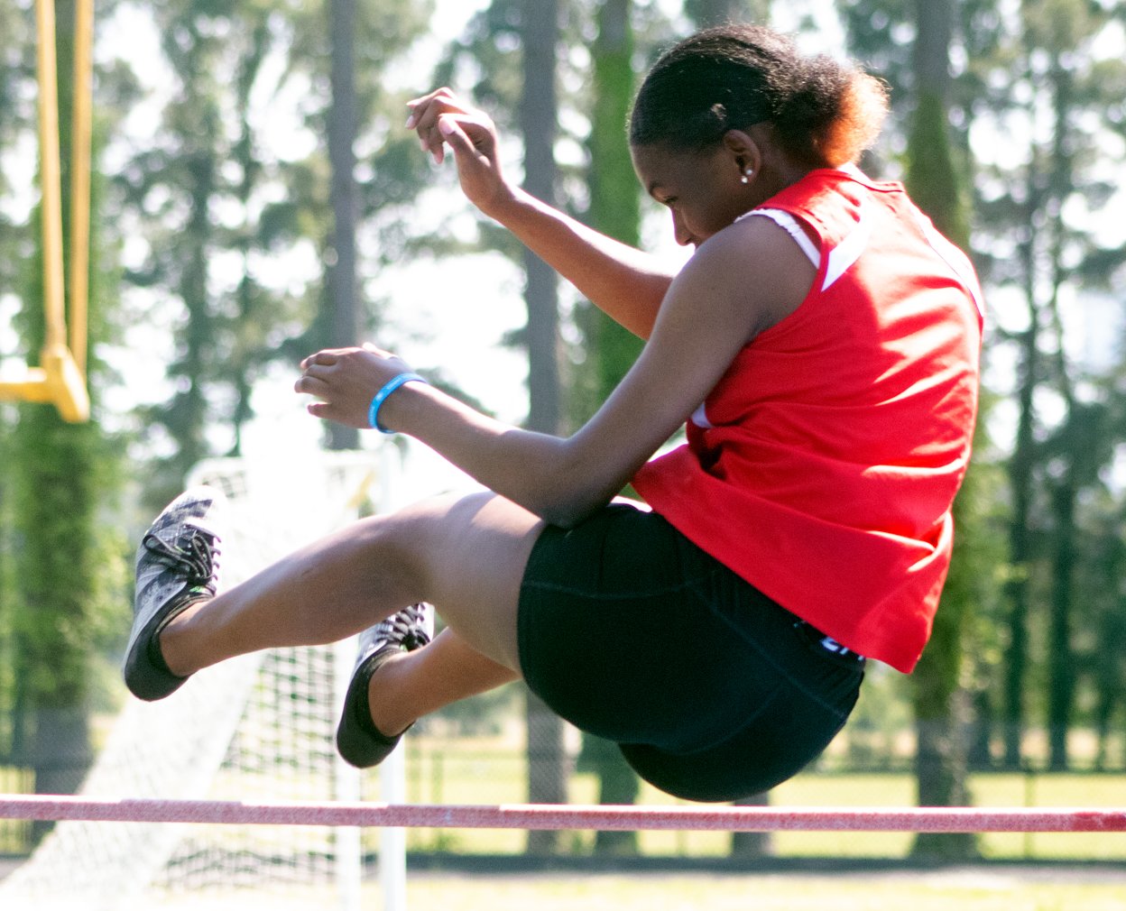 Yellow Jackets Host District Meet