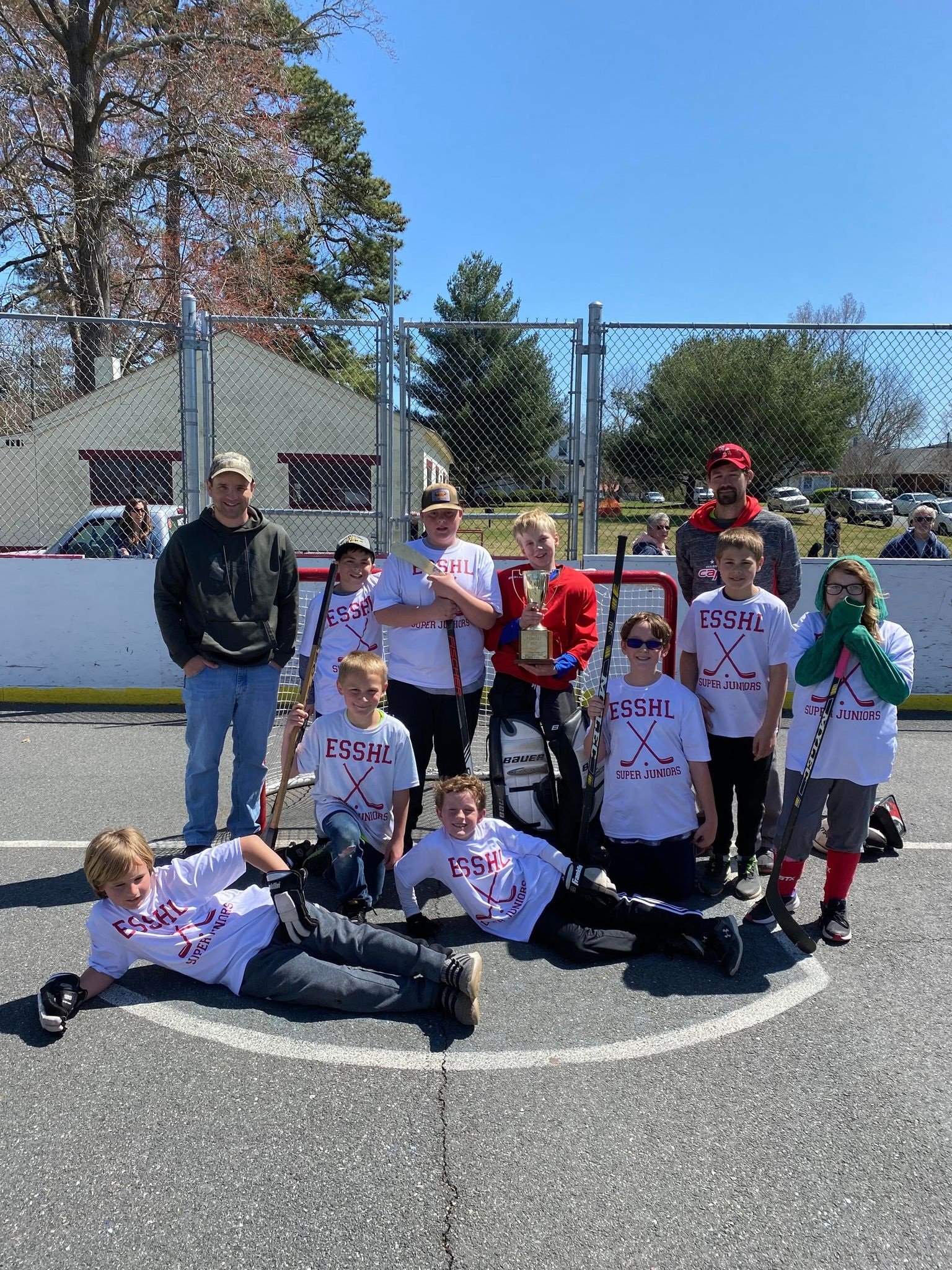 Red Wings Win Street Hockey  Super Junior League Championship