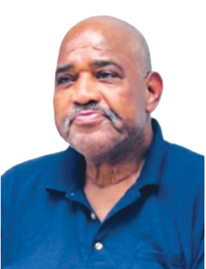 Larry Wynder